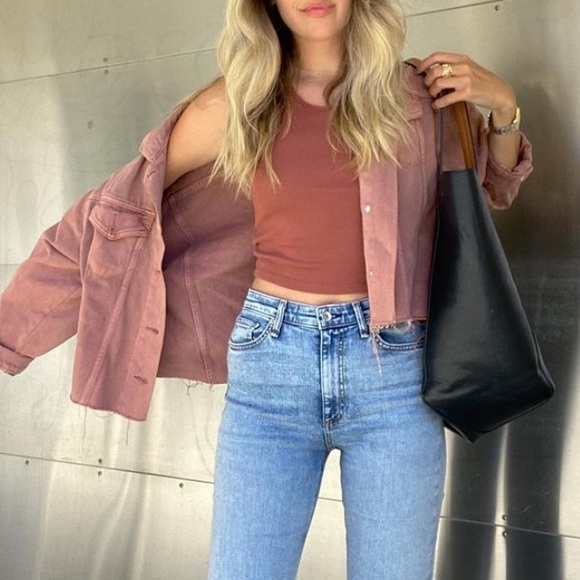 Meet Your Posher! - Picture 1 of 1